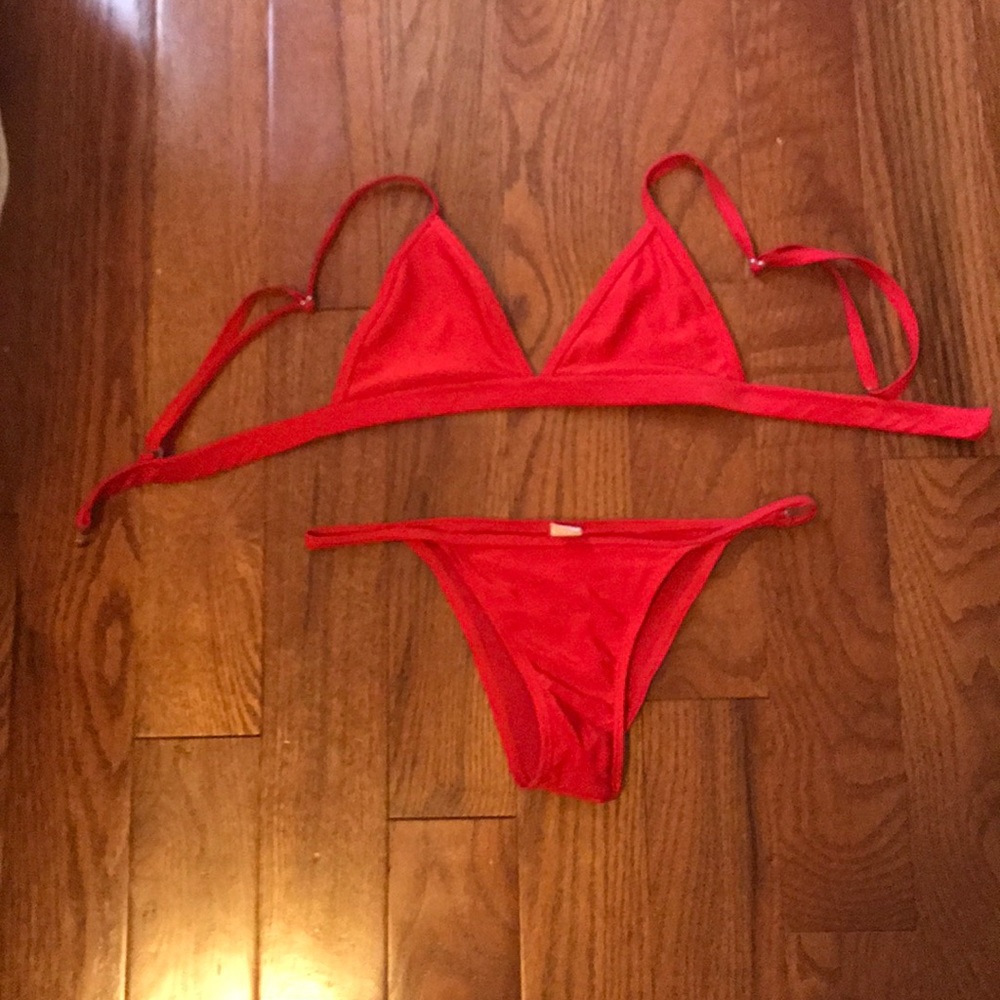 Red hot bikini !